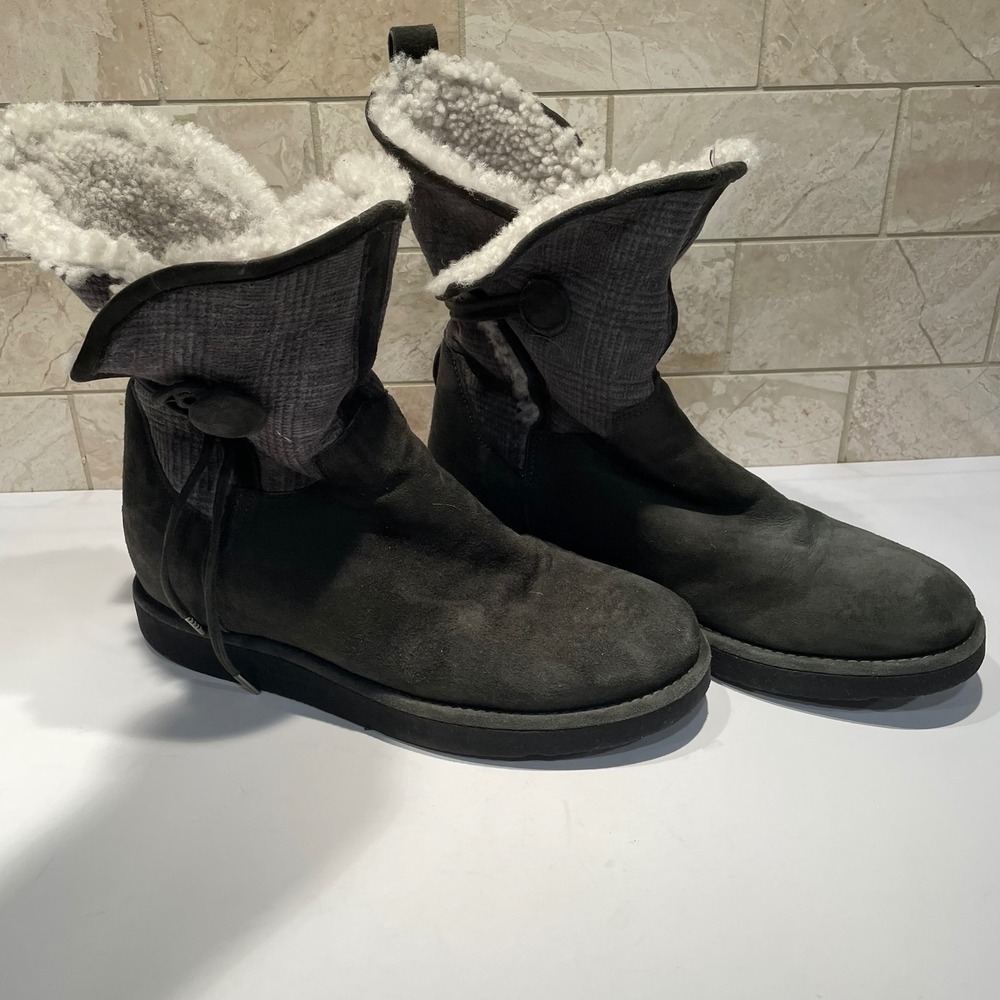 UGG Collection Byanca Black Suede Shearling Gray Plaid Ankle Boots 1006551 Italy